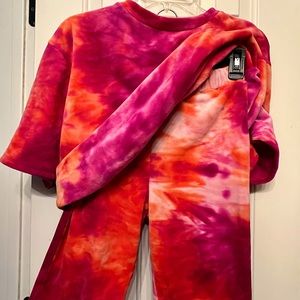 fashionnova two piece outfit, plush fabric, pink orange and purple